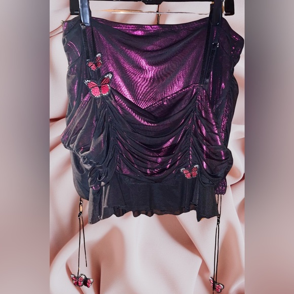 Plus Conservationist Queen Skirt Set - Picture 4 of 7